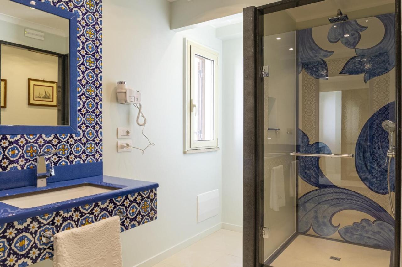 Taormina Skyline Villa ภายนอก รูปภาพ